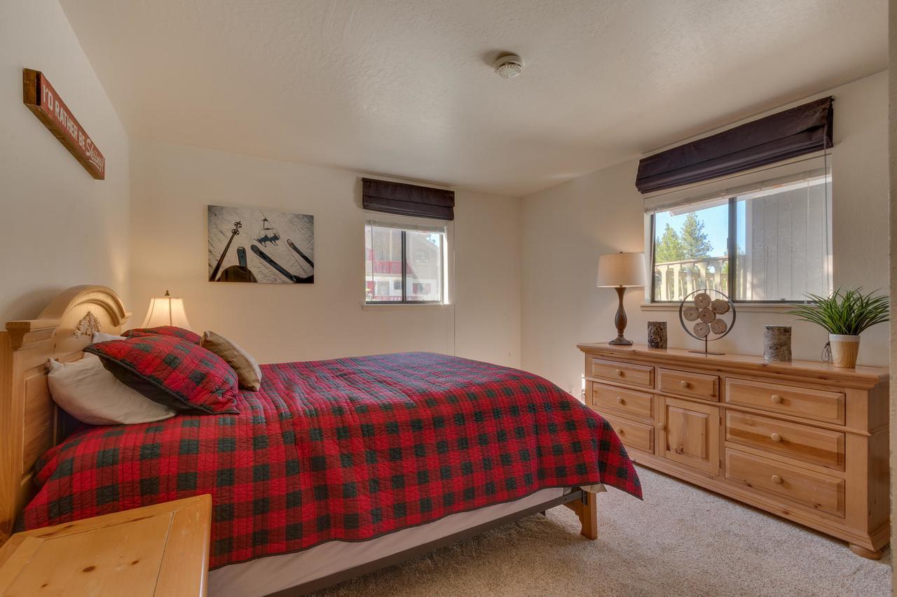 The Knotty Bear - Three Bedroom Home South Lake Tahoe Ngoại thất bức ảnh